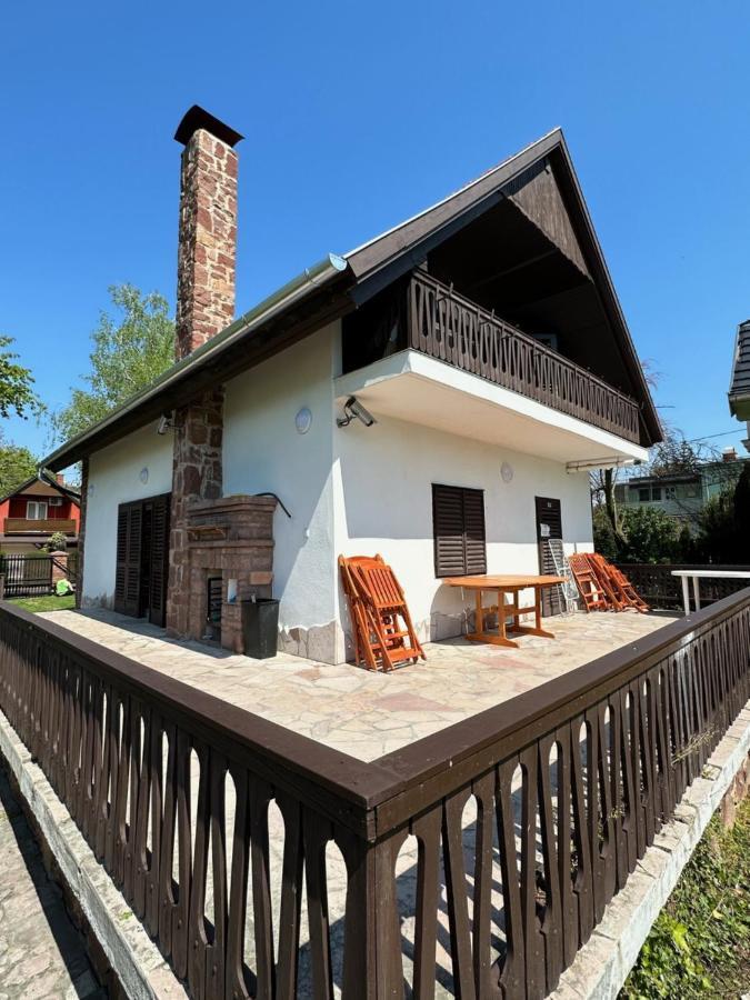 Hangulatos Balaton Parti Nyaralo Révfülöp المظهر الخارجي الصورة