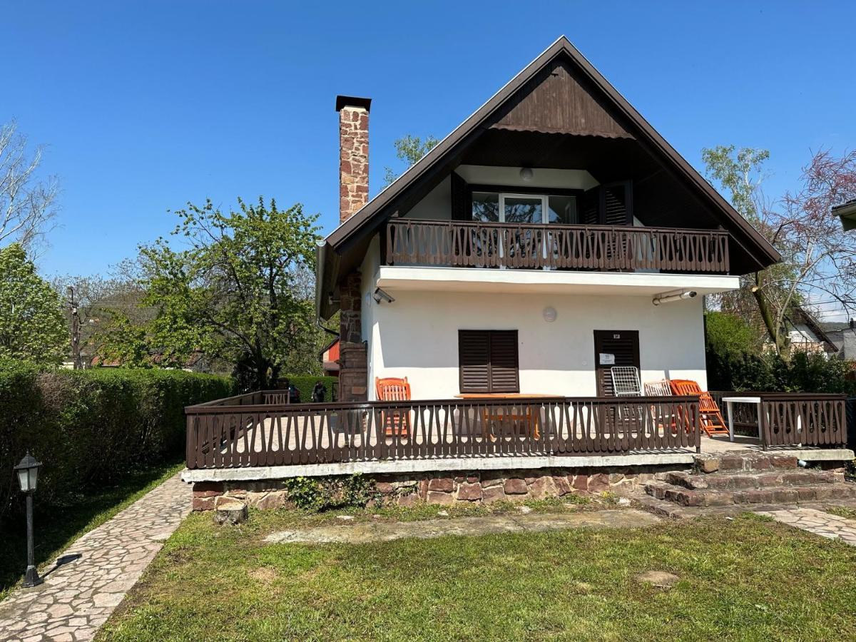 Hangulatos Balaton Parti Nyaralo Révfülöp المظهر الخارجي الصورة